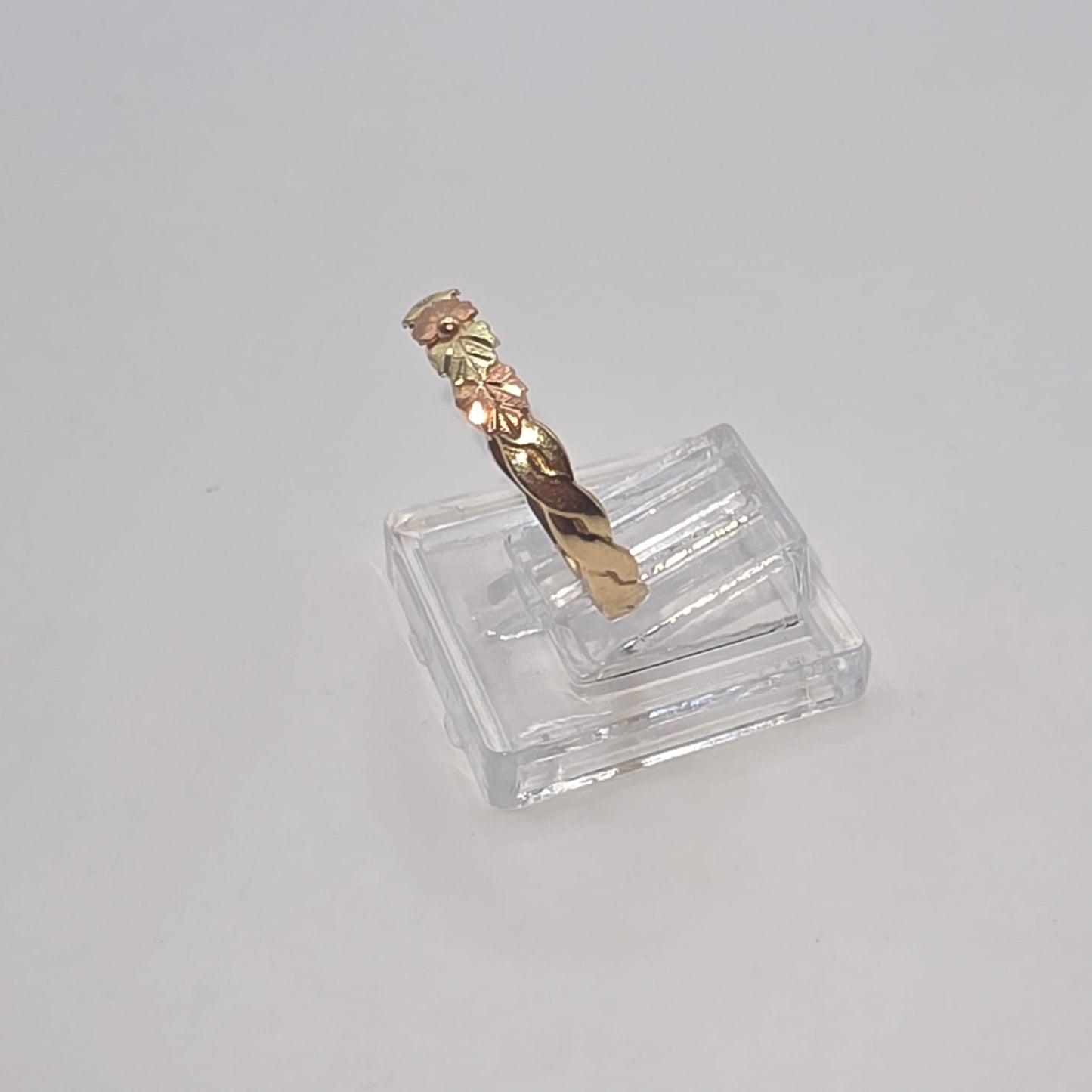 LEAF RING 10K
