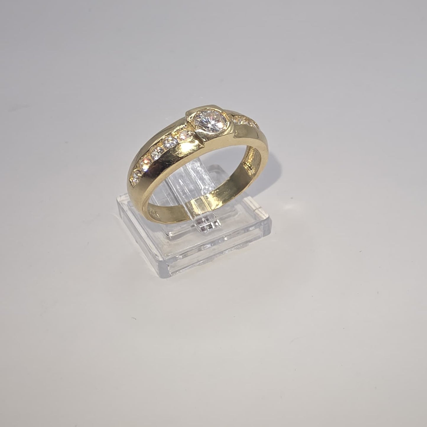 WEDDING BAND RING 10K