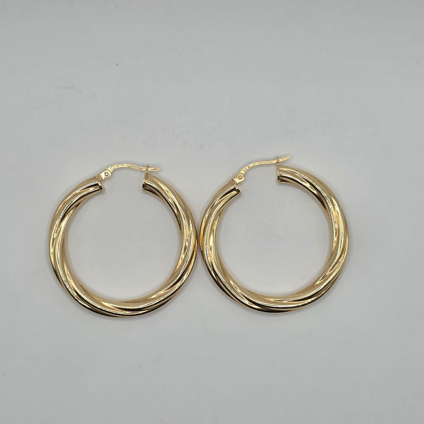 HOOP EARRING 10K