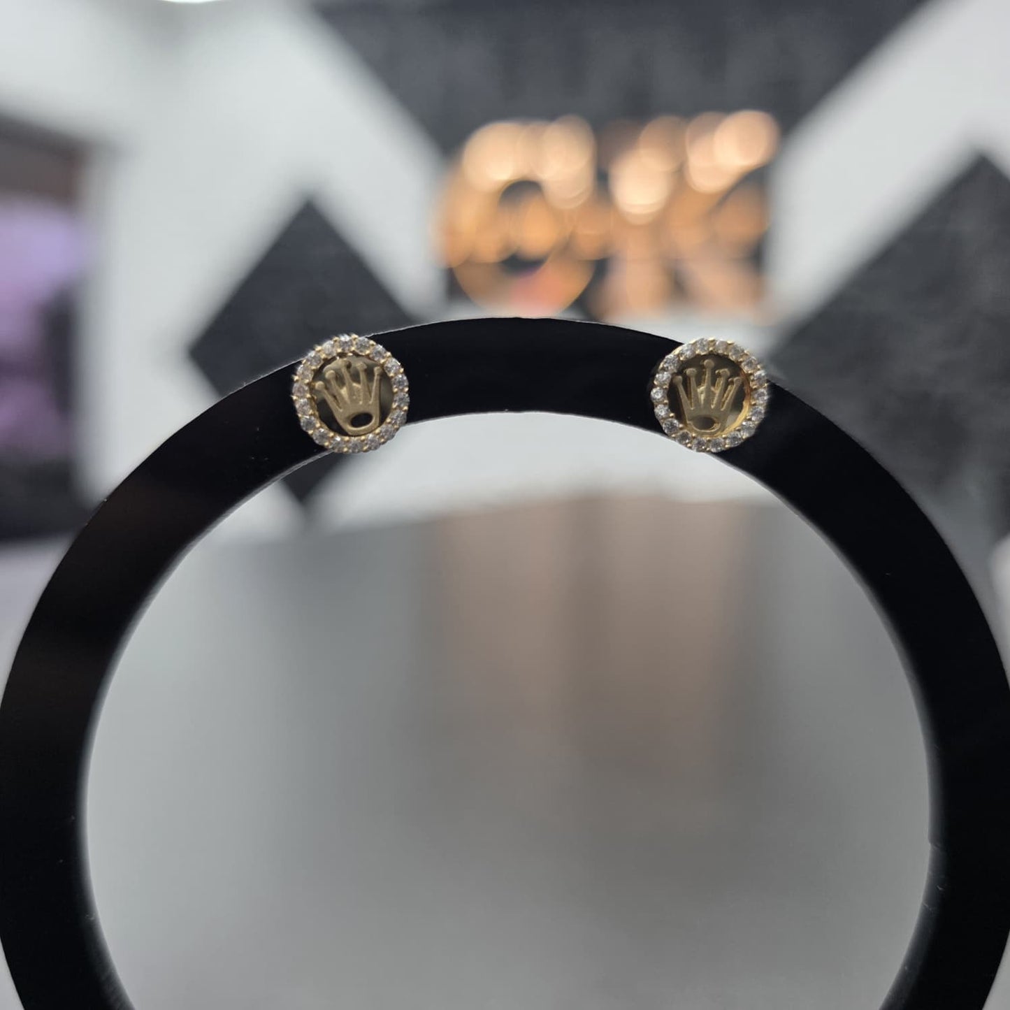 CROWN STUD EARRING 14K