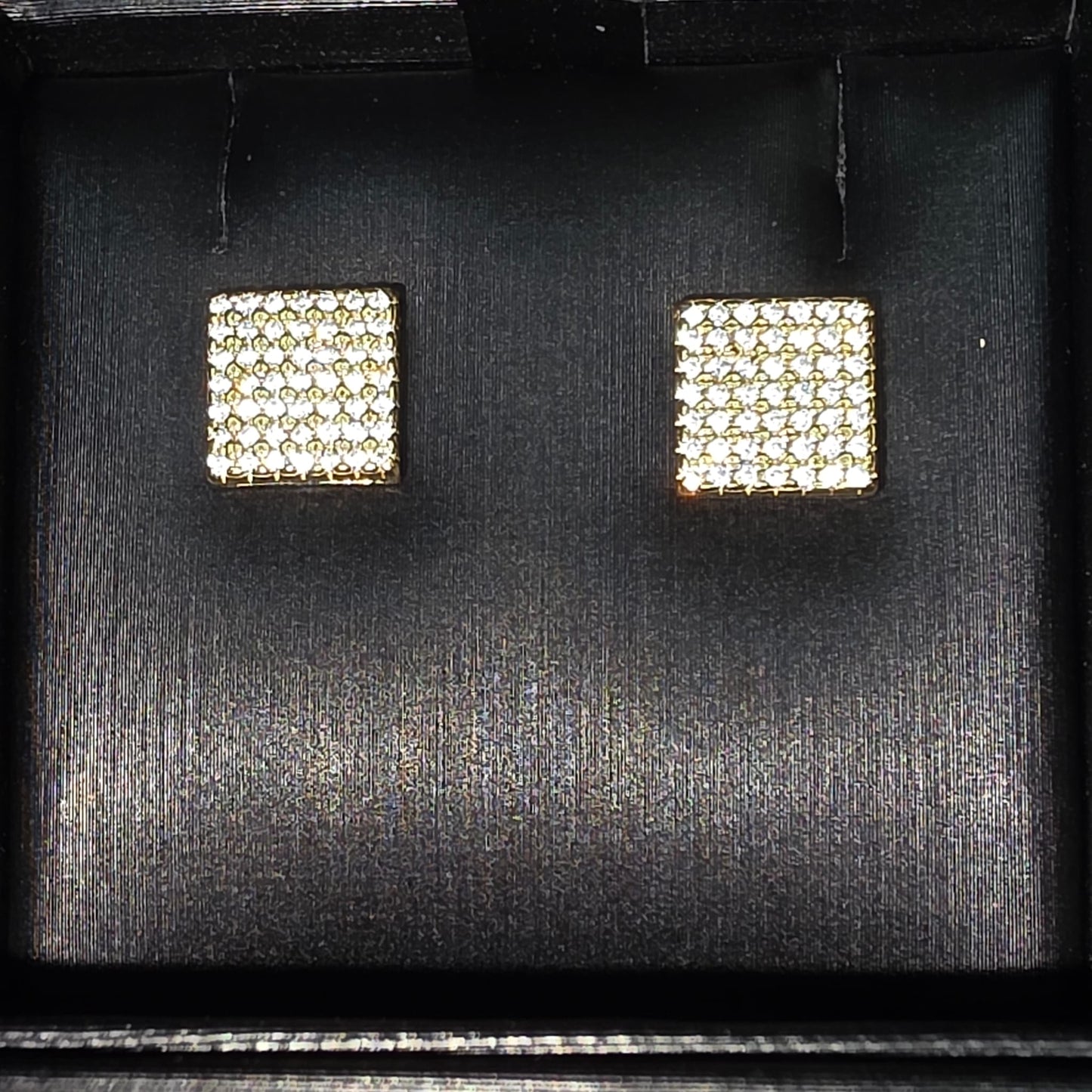 SQUARE EARRING 10K