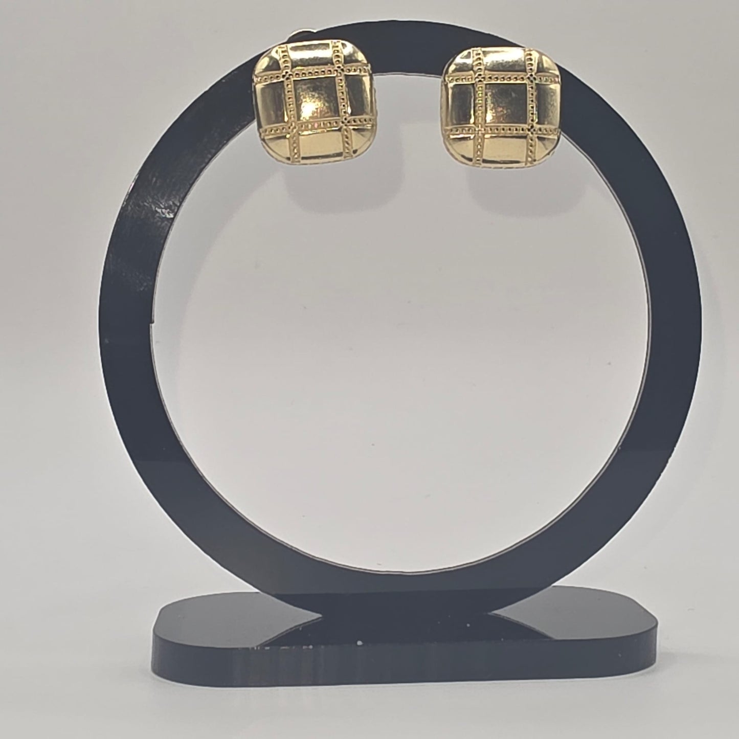 SQUARE STUD EARRING 10K