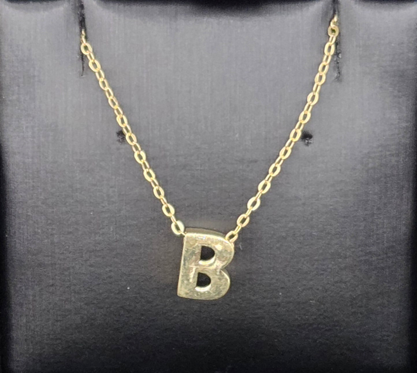 LETTER NECKLACE B