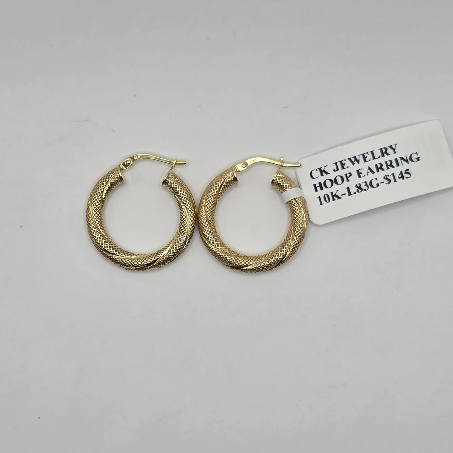 HOOP EARRING