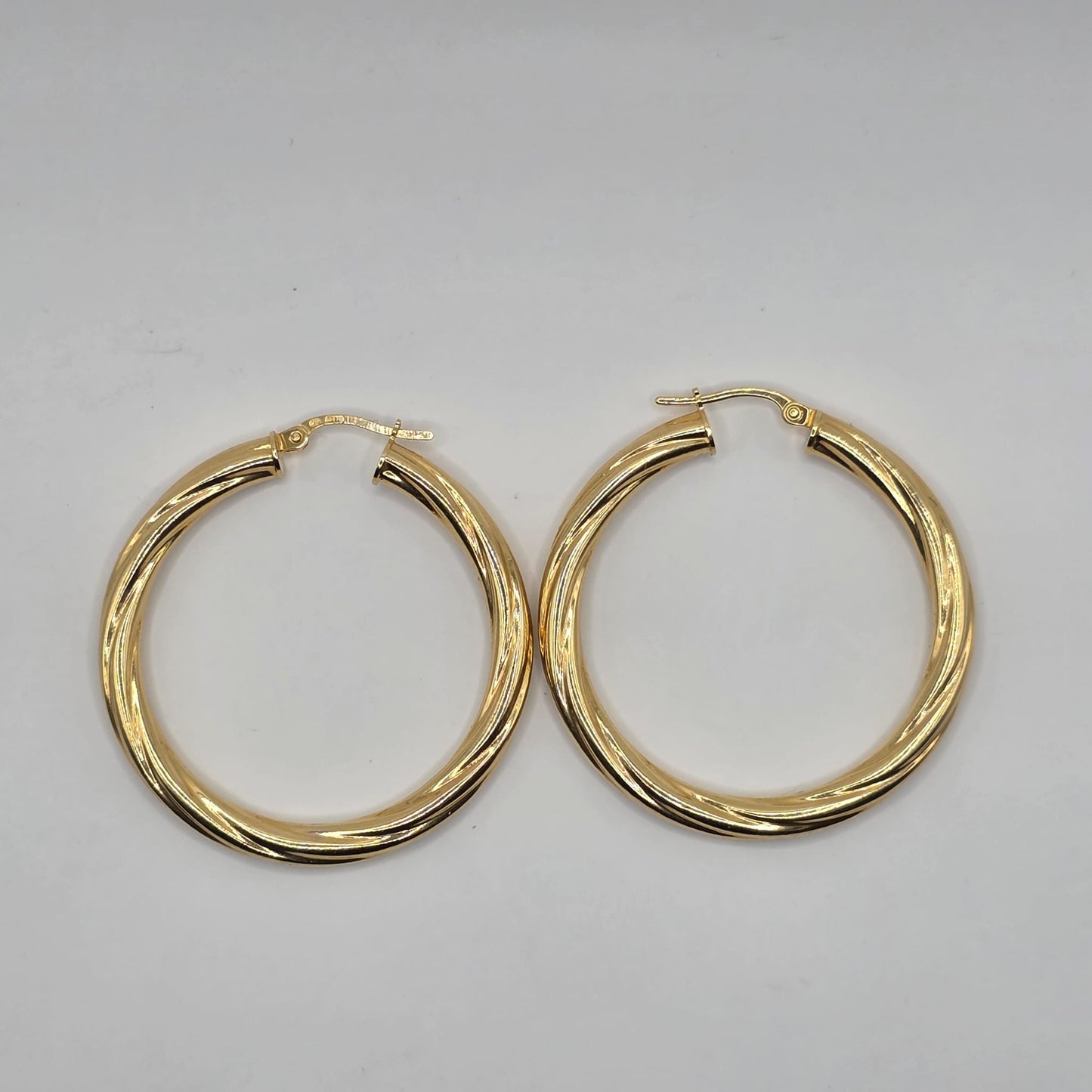 HOOP EARRING 10K