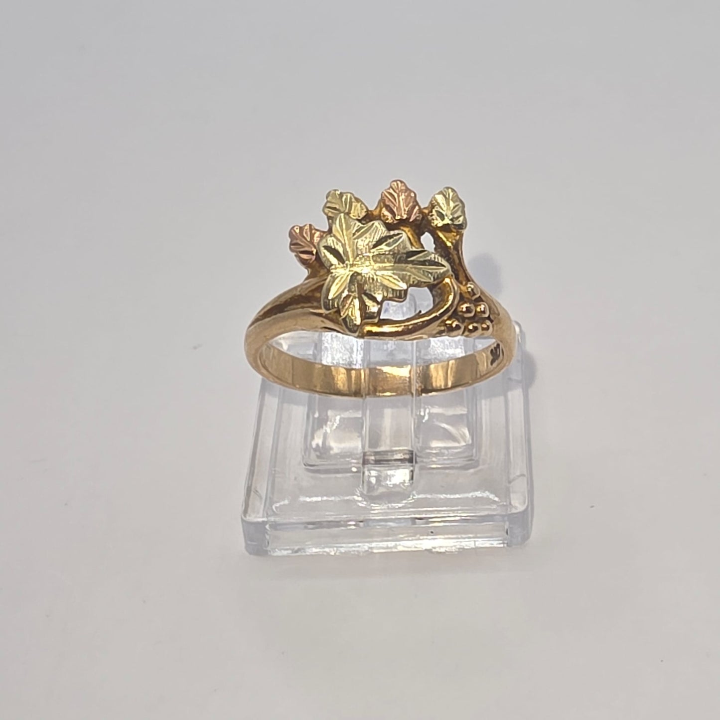 LEAF RING 10K