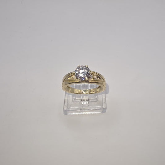 ENGAGEMENRT RING 10K