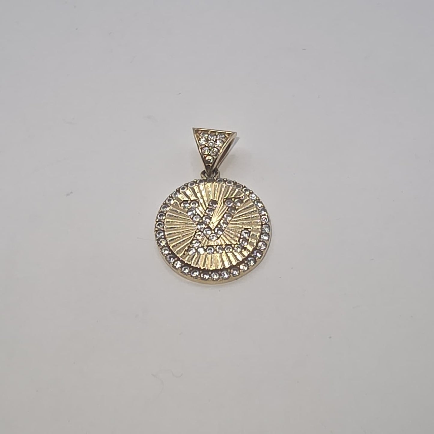 LV PENDANT 14K