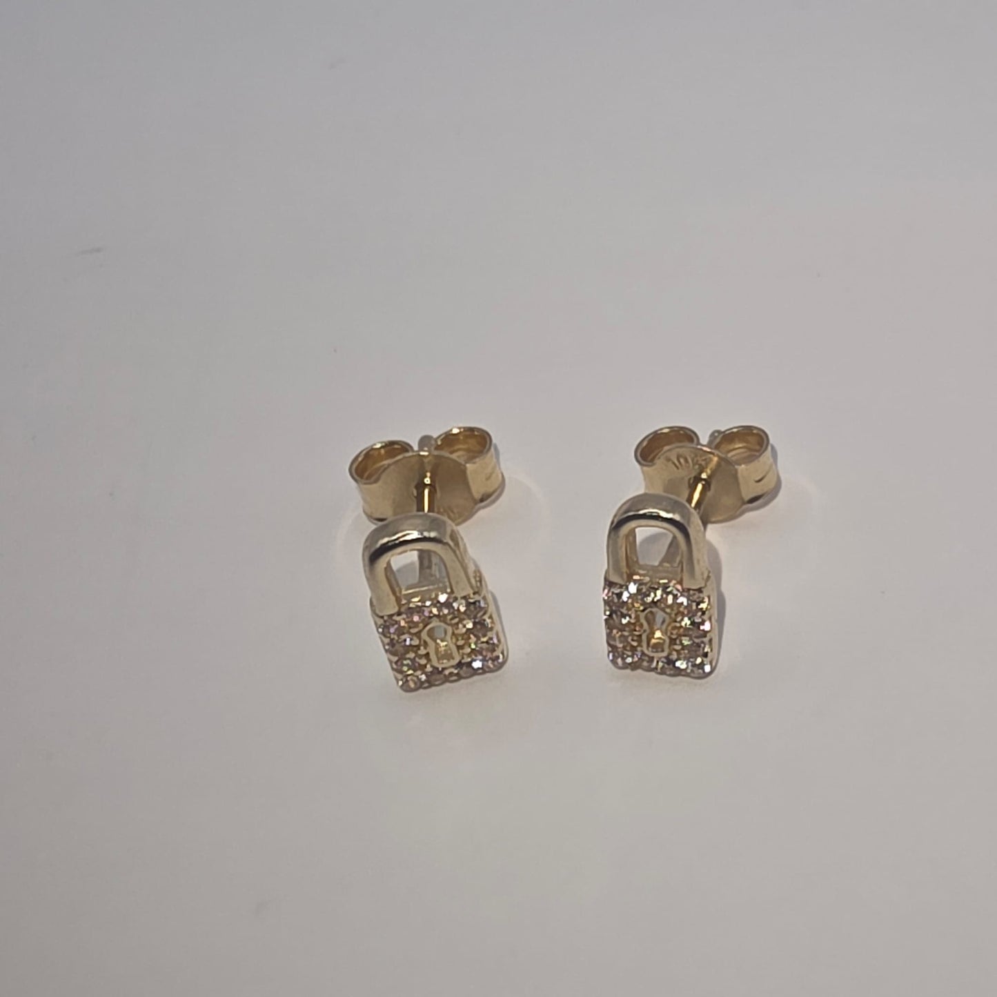 STUD EARRING 10K