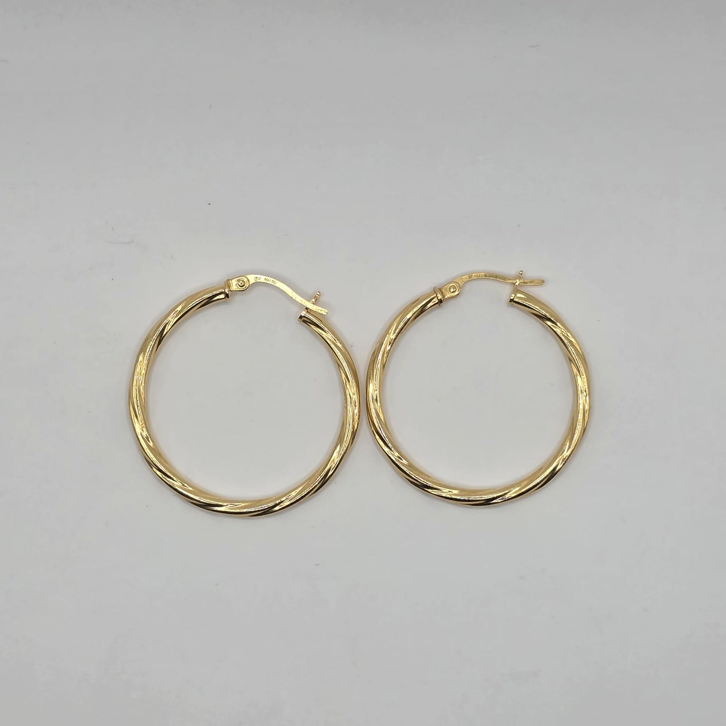 HOOP EARRING 10K