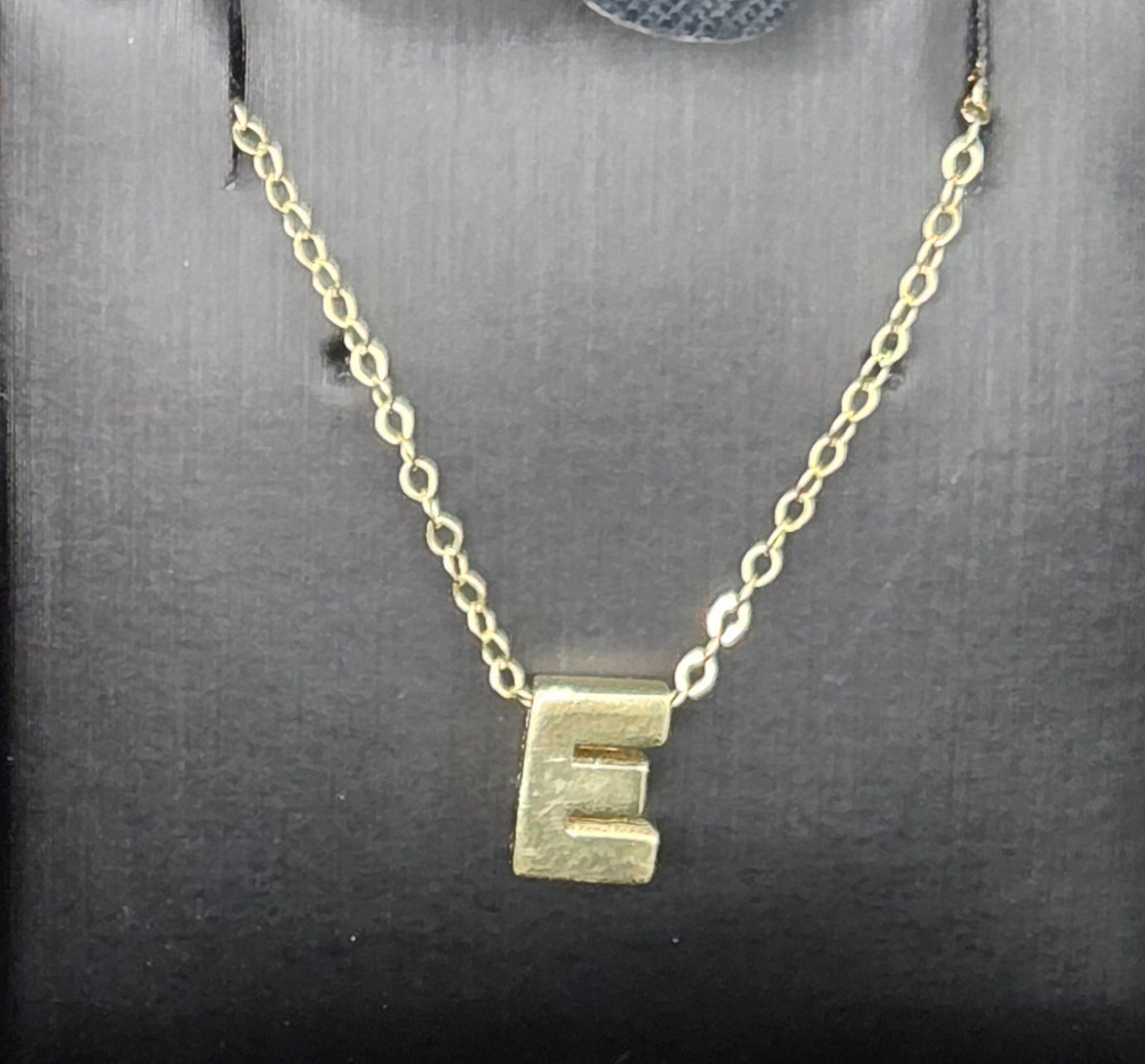 LETTER NECKLACE E