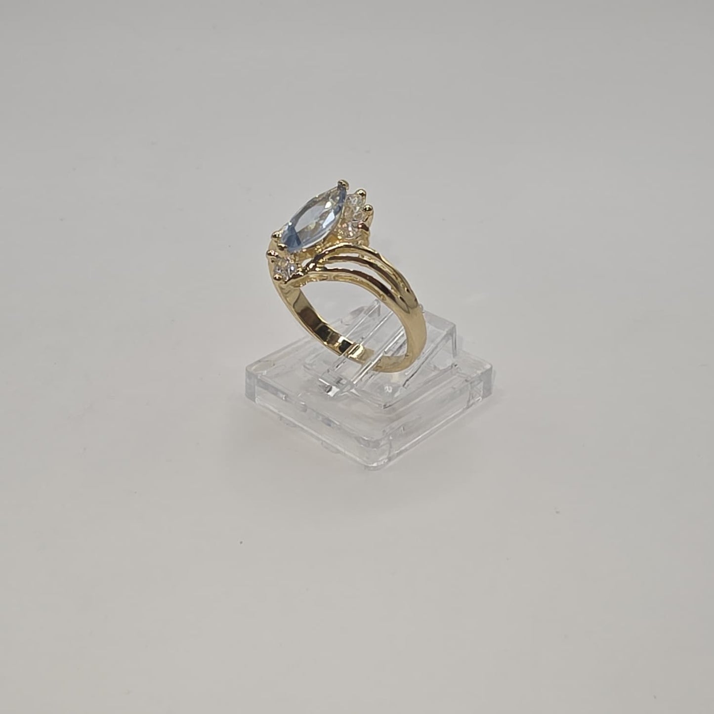 AQUAMARINE RING 10K