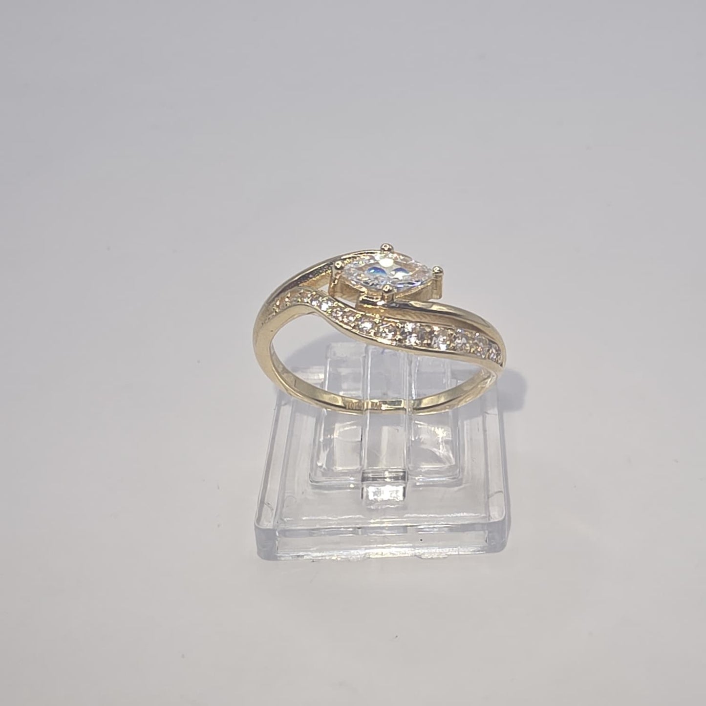 WOMEN'S RING 10K