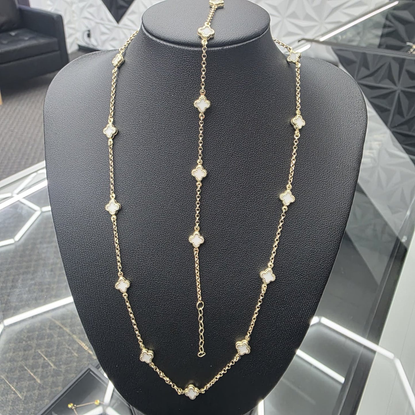 WHITE CLOVER BRACELET 10K