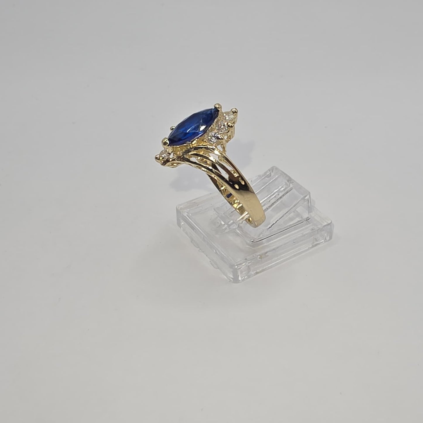 BLUE STONE RING 10K