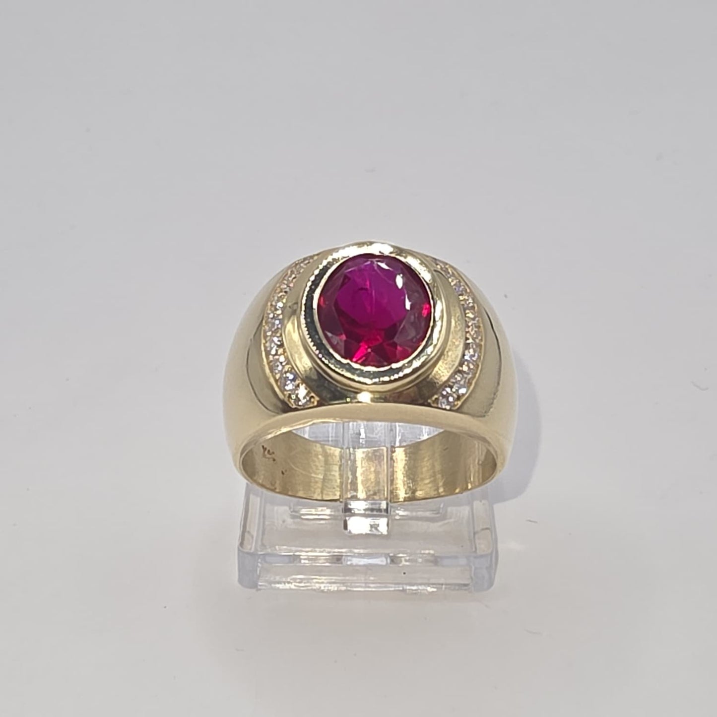 RED STONE RING 14K