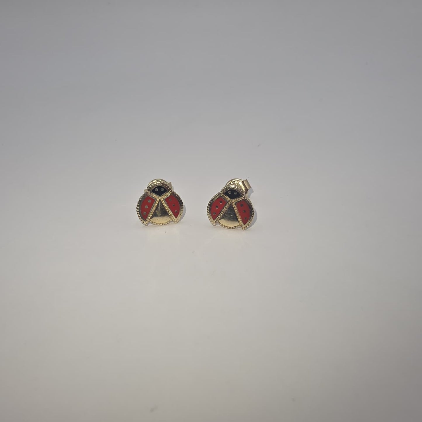 LADYBUG STUD EARRING 10K