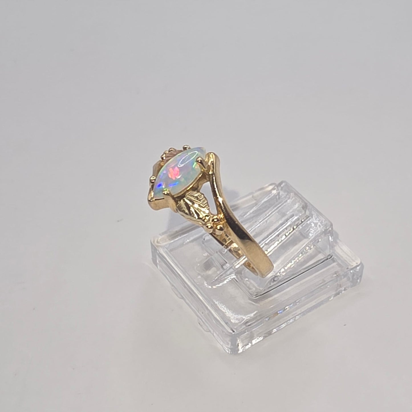 LEAF RING 10K