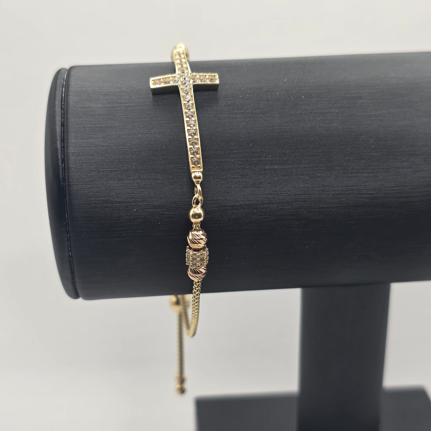 CROSS BRACELET 10K