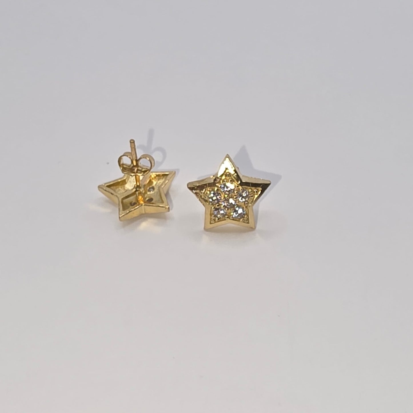 STAR EARRING