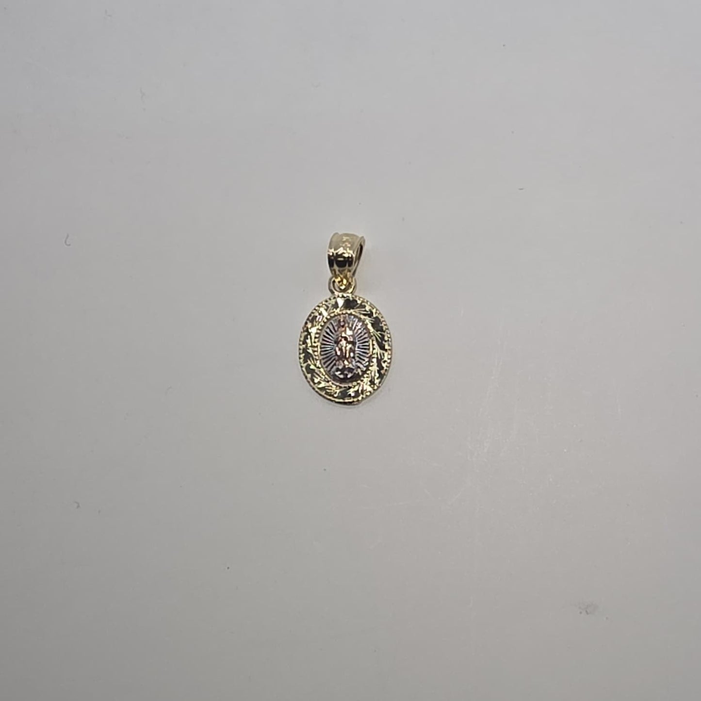 GUADALUPE PENDANT 10K