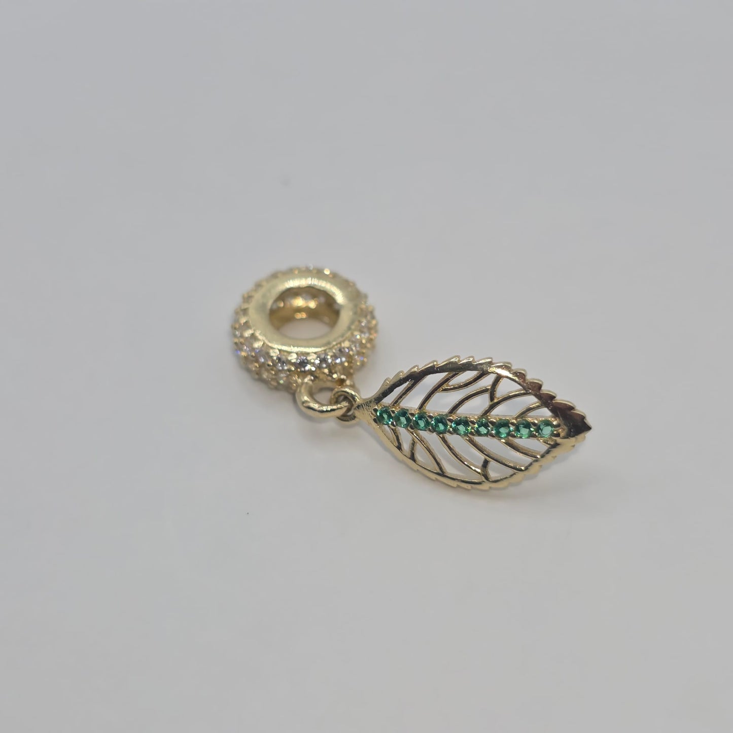 PANDORA LEAF CHARM 10K