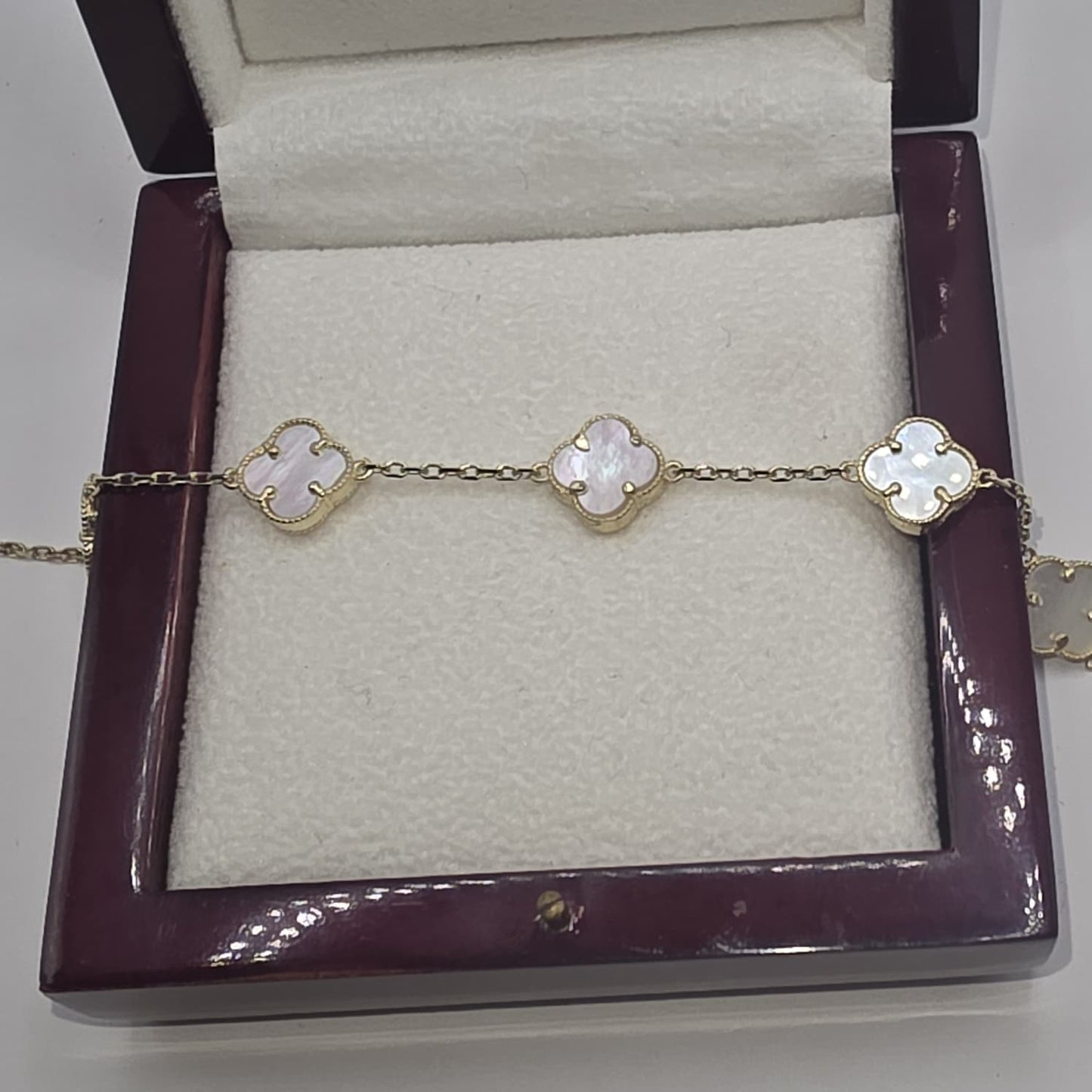 WHITE CLOVER BRACELET 10K