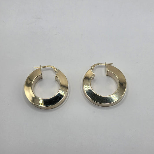 HOOP EARRING
