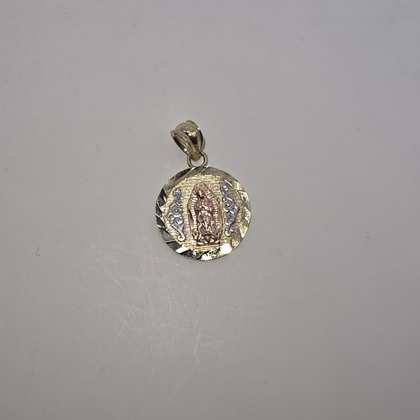 GUADALUPE PENDANT 10K