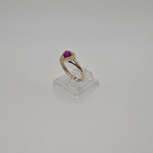 RED HEART STONE RING 10K