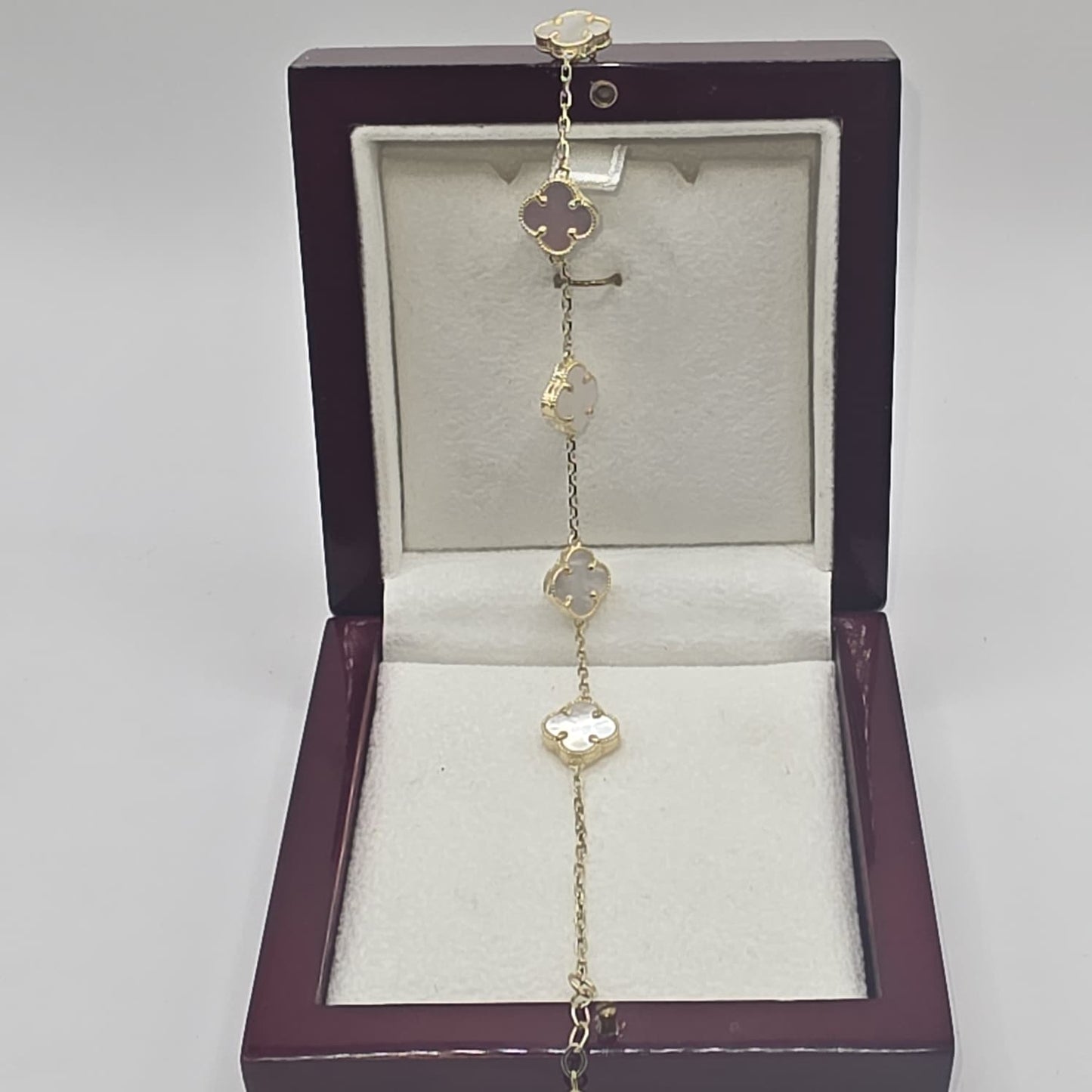 WHITE CLOVER BRACELET 10K