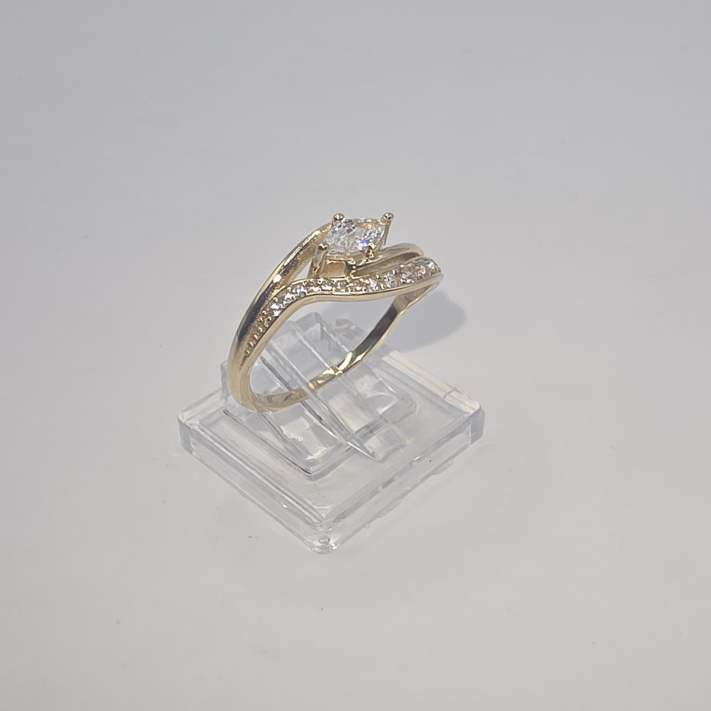 WOMEN'S RING 10K