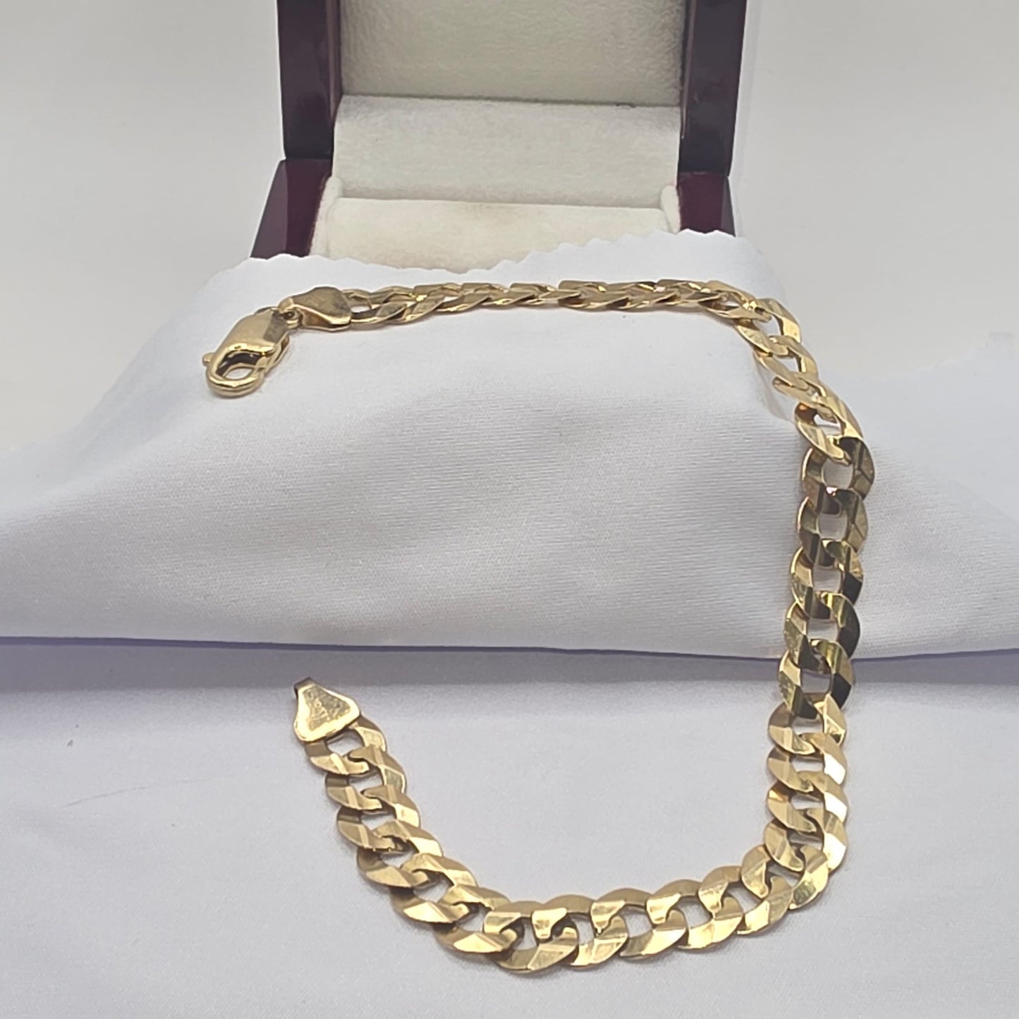 CUBAN CURB BRACELET 10K