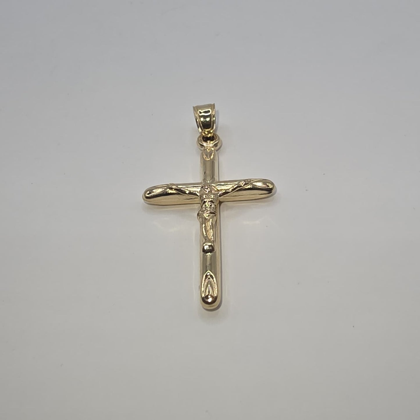 CRUCIFIX PENDANT 10K