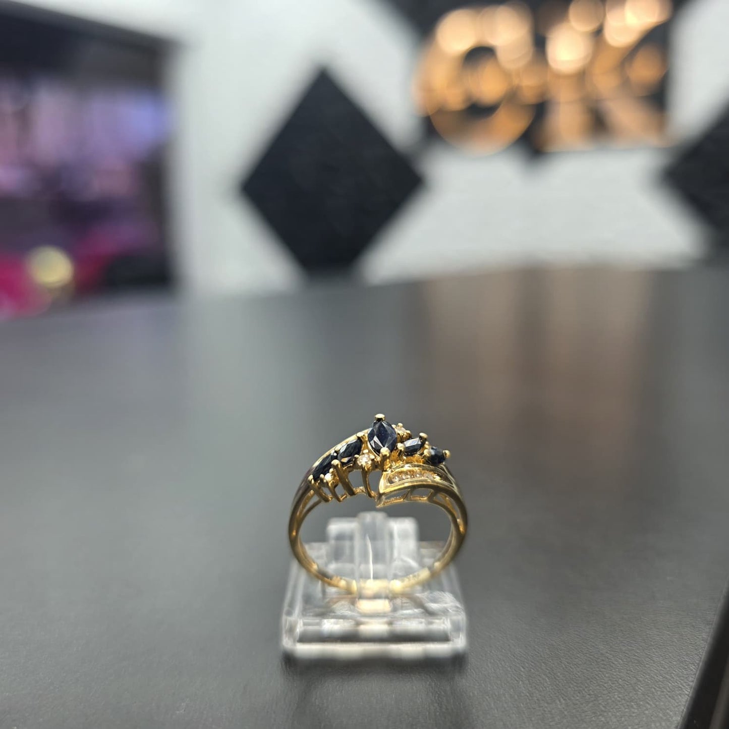 WOMEN'S RING 10K