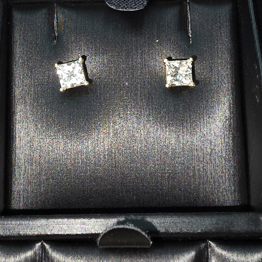 STUD EARRING 10K