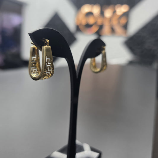 HOOP EARRING 10K