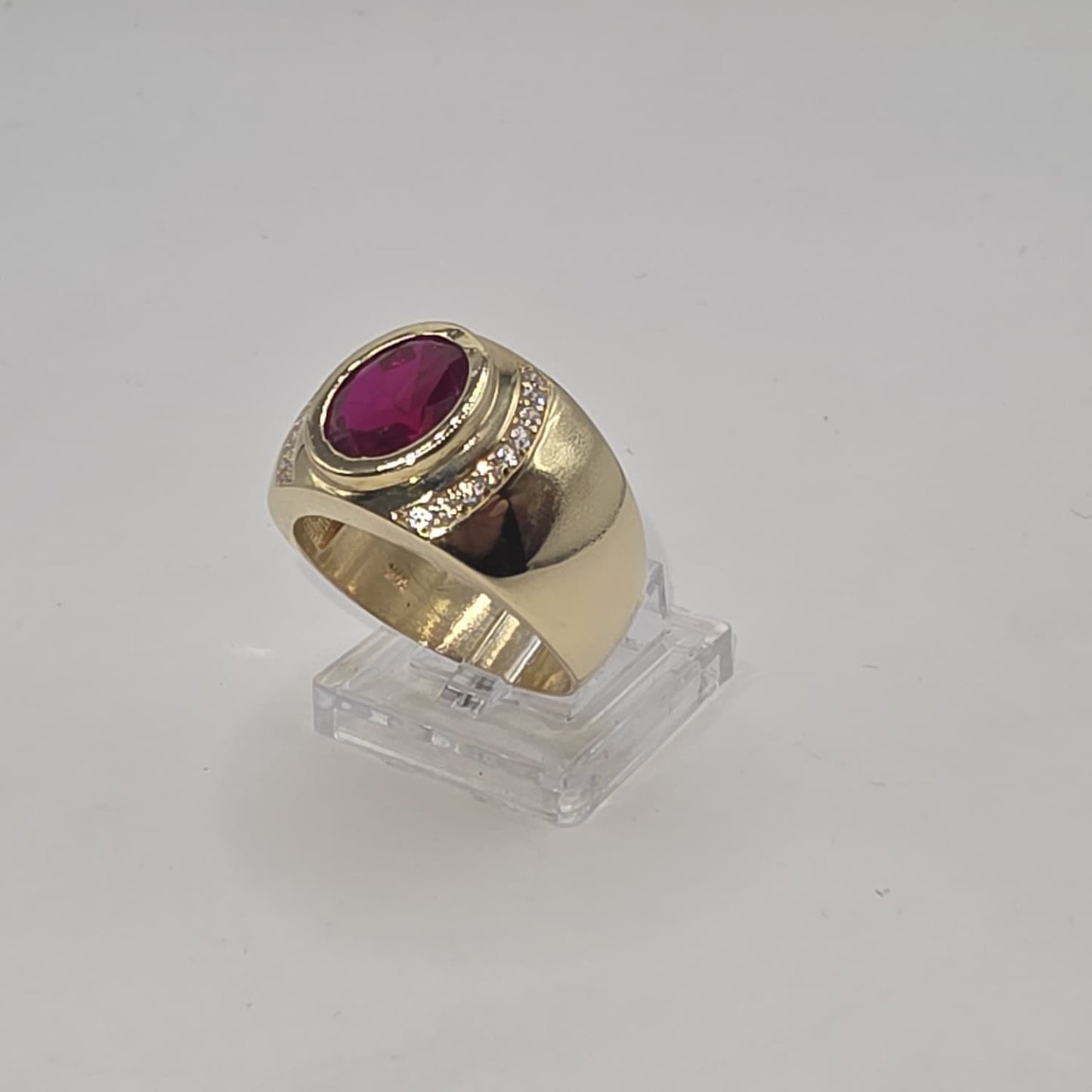 RED STONE RING 14K