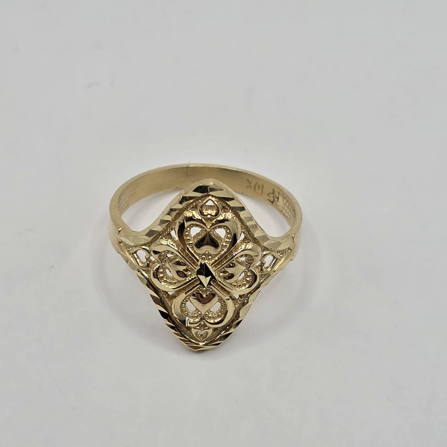 WOMAN RING