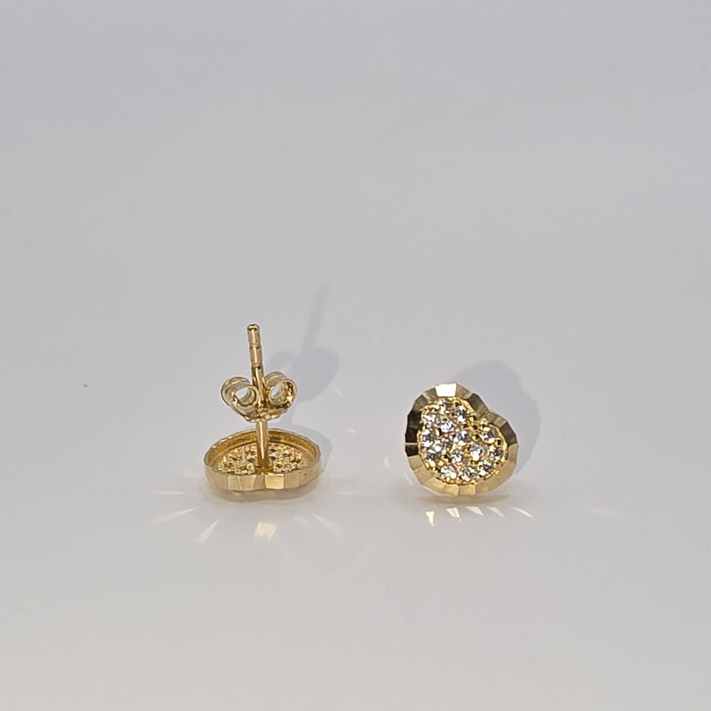 BUTTERFLY STUD EARRING