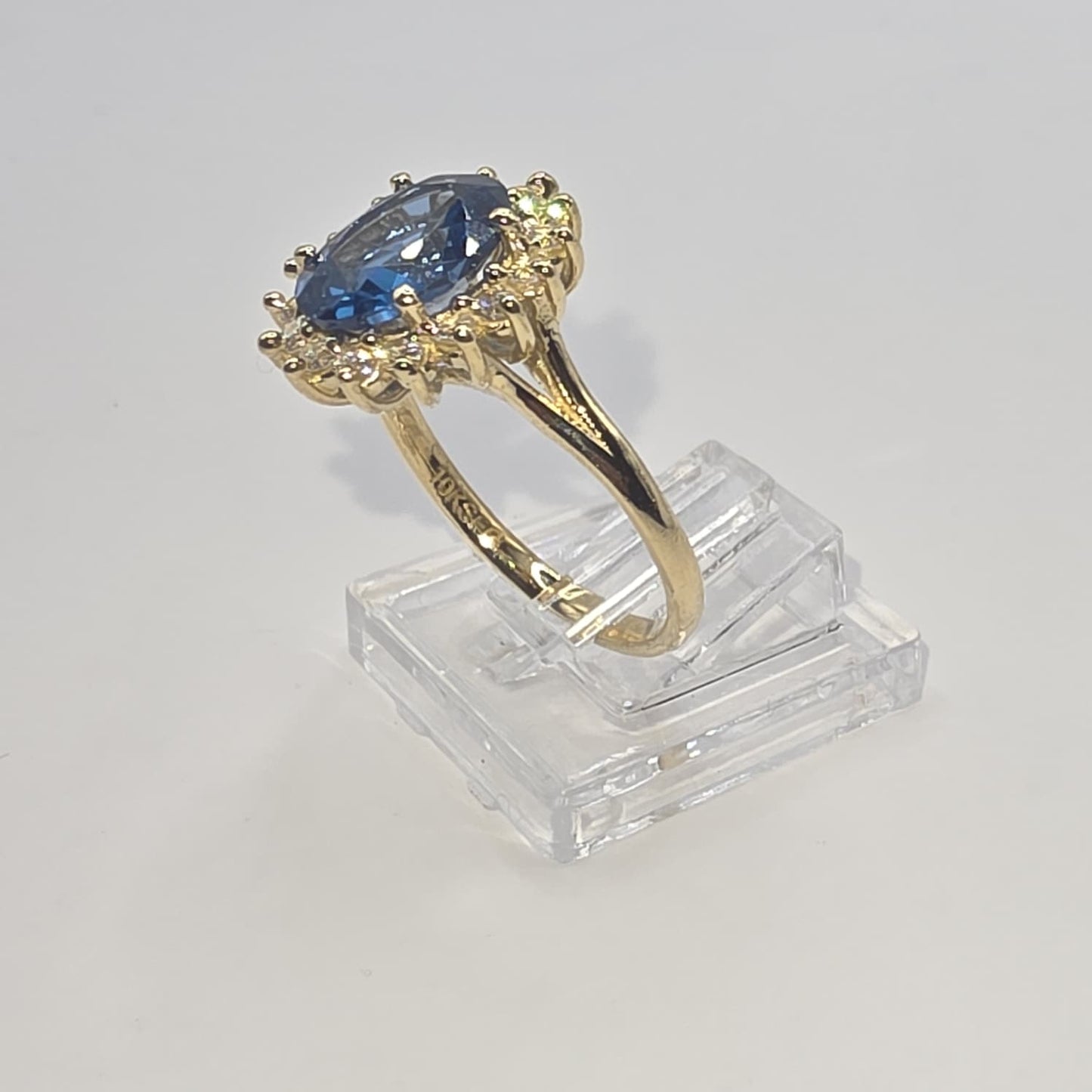 LONDON BLUE RING 10K