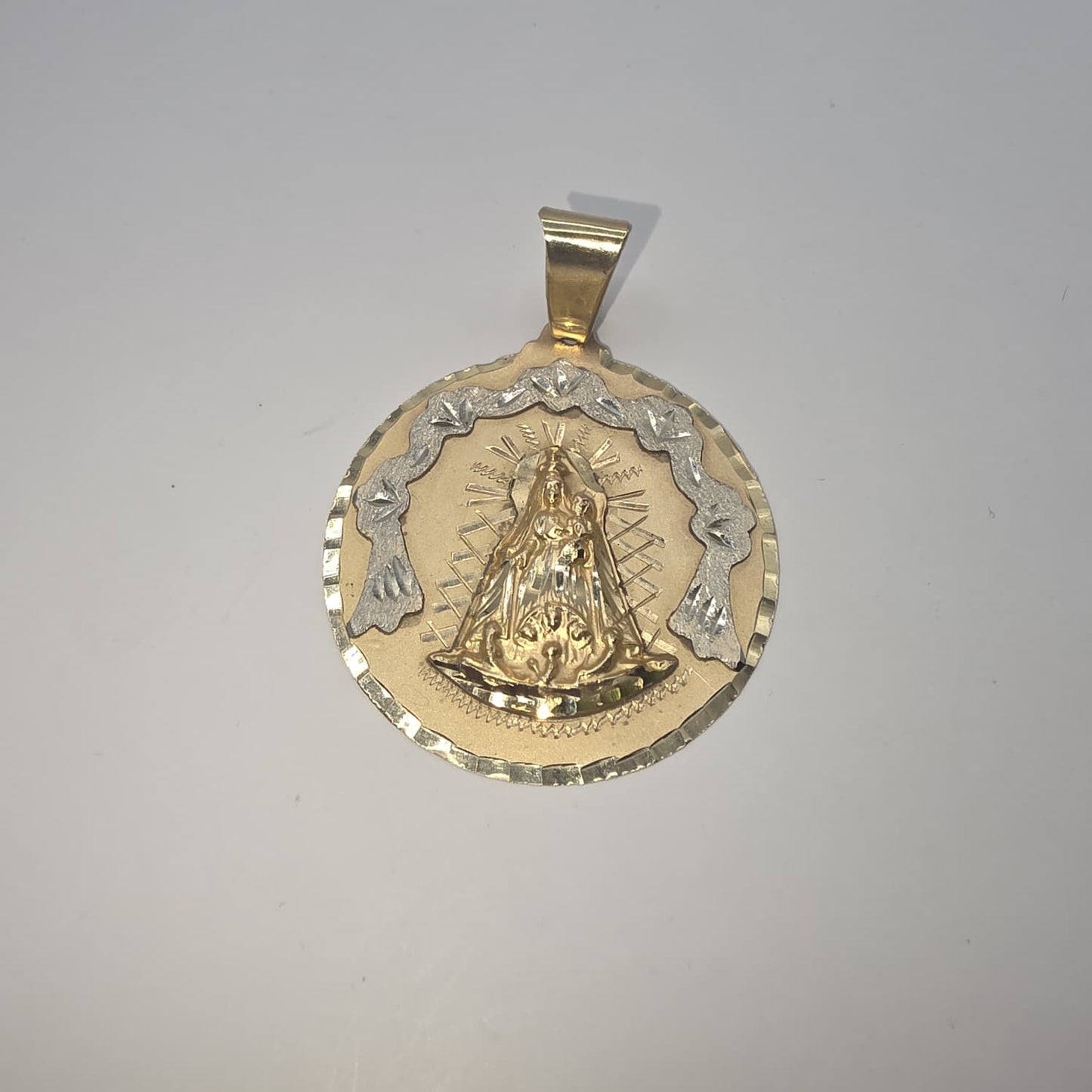 VIRGEN PENDANT
