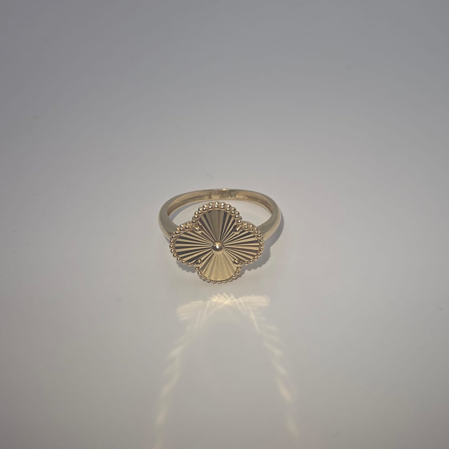 CLOVER RING 10K