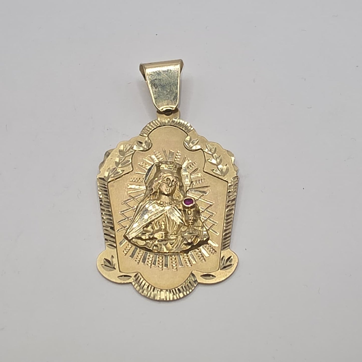 CARIDAD DEL COBRE PENDANT 10K