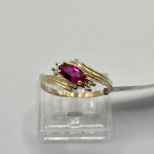 RED MARQUIZE RING