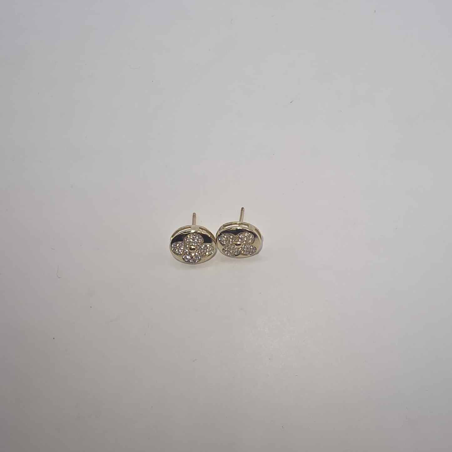 FLOWER STUD EARRING 10K
