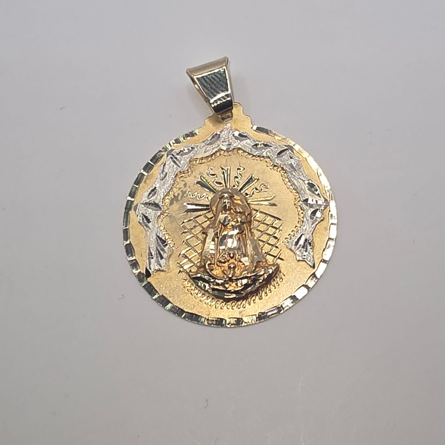 VIRGEN PENDANT 10K