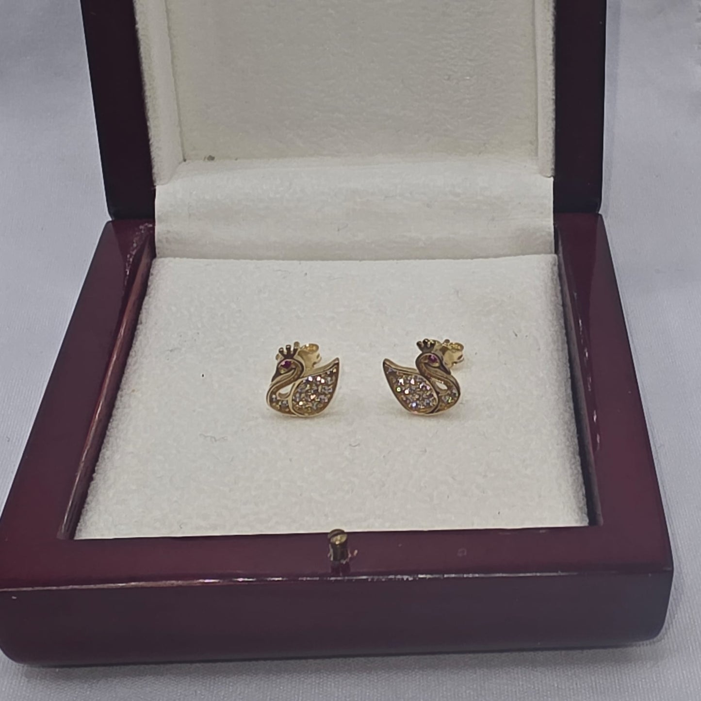 SWAN STUD EARRING 10K