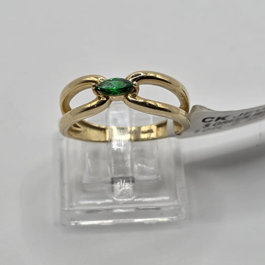 S GREEN MARQUIZE RING