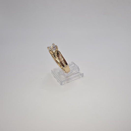 ENGAGEMEN  RING 14K